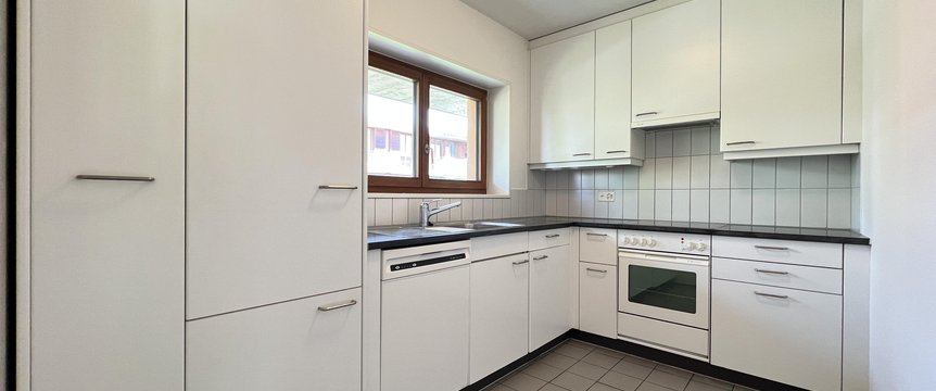 Küche
(Beispielfoto aus baugleicher Wohnung; Abweichungen sind möglich)